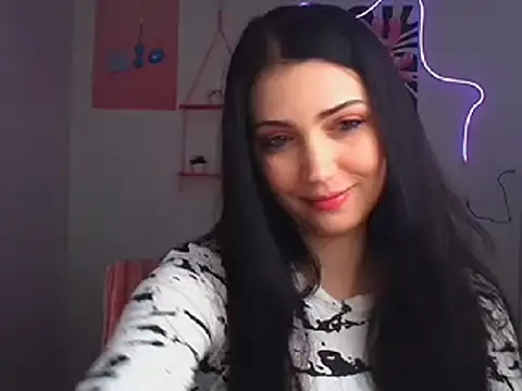 Amalia amor online show from March 19, 2026, 6:24 am