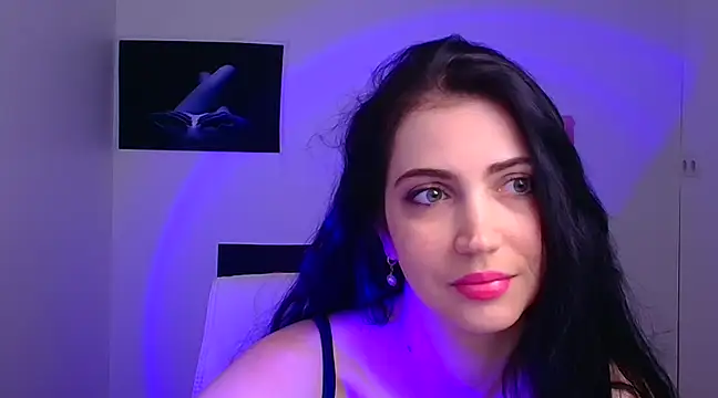 Snapshot of Amalia_amor chatting on February 5, 2025, 9:25 am Amalia amor online show from February 5, 2025, 9:25 am