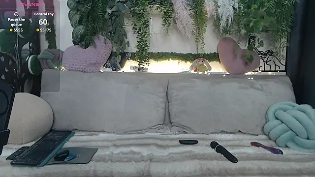 scyrim2 online show from November 17, 2025, 9:02 am