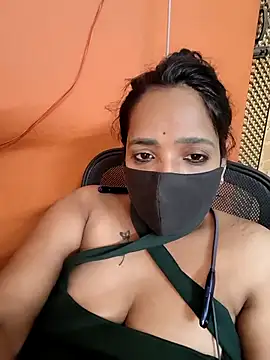 Lolitatamil online show from April 18, 2026, 11:49 pm