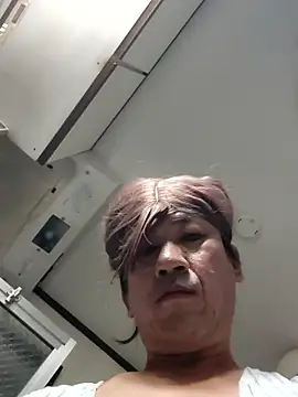 Snapshot of Risa0930hinata chatting on November 3, 2025, 1:26 pm Risa0930hinata online show from November 3, 2025, 1:26 pm