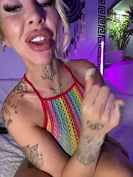 CheekyChels online show from May 16, 2026, 3:44 pm
