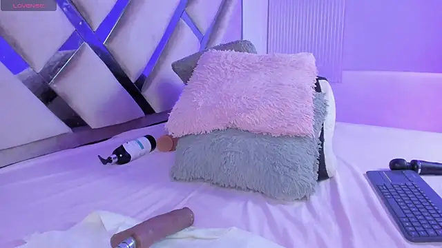 kathy bakerr online show from April 15, 2026, 7:58 pm