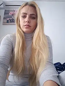 Snapshot of AnnaBell2025 chatting on February 5, 2026, 11:39 am AnnaBell2025 online show from February 5, 2026, 11:39 am