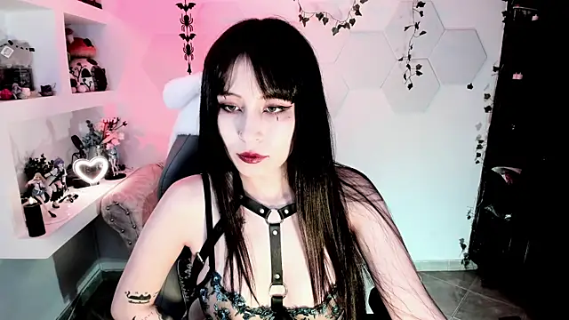 Snapshot of Effy_Devalk chatting on March 3, 2025, 5:52 pm Effy Devalk online show from March 3, 2025, 5:52 pm