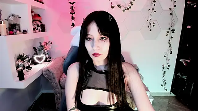 Snapshot of Effy_Devalk chatting on March 4, 2025, 2:21 pm Effy Devalk online show from March 4, 2025, 2:21 pm