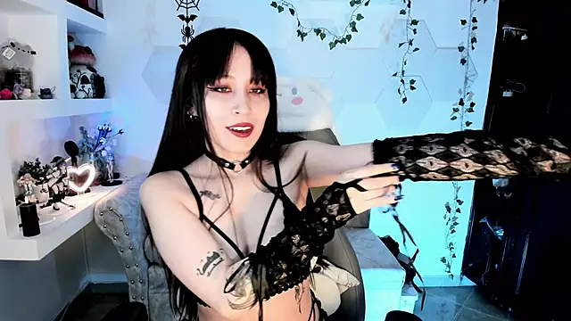 Snapshot of Effy_Devalk chatting on March 11, 2025, 2:29 pm Effy Devalk online show from March 11, 2025, 2:29 pm