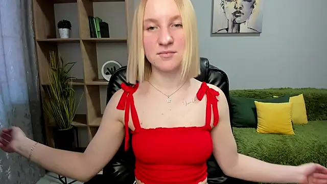 BeautyBlondy online show from March 21, 2025, 1:45 pm
