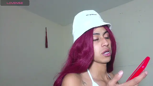 boysLittle online show from February 12, 2026, 2:33 am