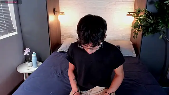 tim  fox online show from March 8, 2025, 7:42 pm