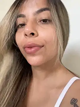 ninfduda online show from December 21, 2025, 8:20 pm