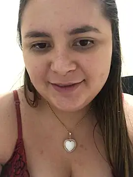 julinha2311 online show from March 11, 2025, 6:52 pm