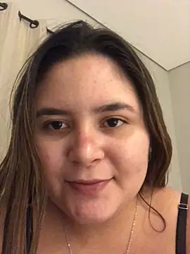 julinha2311 online show from February 16, 2025, 3:47 am