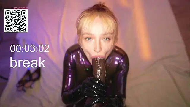 vse sukki online show from February 4, 2026, 3:23 am