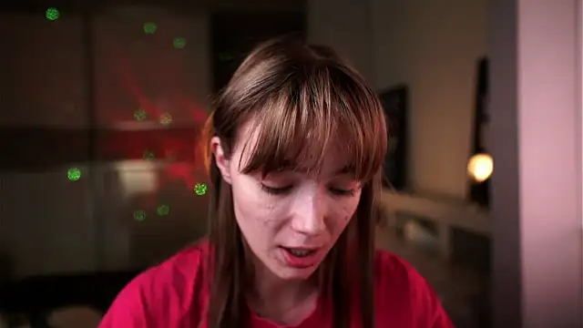 ileanacampbe online show from October 7, 2025, 4:24 am