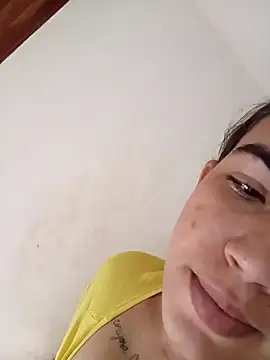 Snapshot of oliveira_k chatting on February 13, 2026, 6:30 pm oliveira k online show from February 13, 2026, 6:30 pm