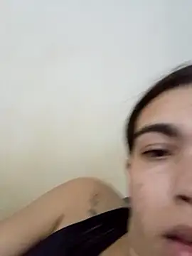 Snapshot of oliveira_k chatting on March 29, 2026, 12:01 am oliveira k online show from March 29, 2026, 12:01 am