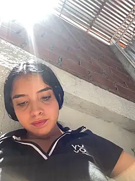 StefanyRousse online show from October 31, 2025, 5:42 pm