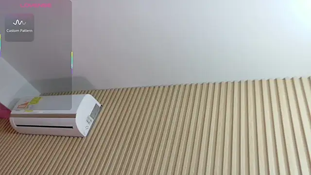 Snapshot of hotiergirl chatting on October 31, 2025, 12:13 pm hotiergirl online show from October 31, 2025, 12:13 pm