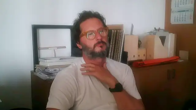 Cellino4 online show from July 7, 2026, 3:59 pm
