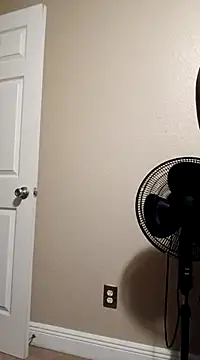 chocolatechipkukky85 online show from March 21, 2025, 9:12 am