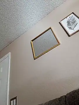 chocolatechipkukky85 online show from January 10, 2025, 2:55 pm