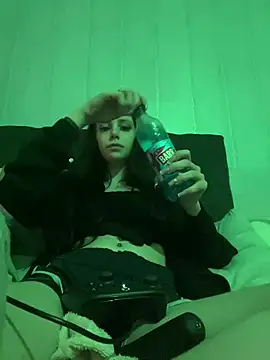 VioletxBlue online show from January 22, 2025, 5:49 pm