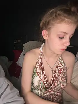 VioletxBlue online show from March 5, 2026, 8:49 pm