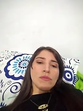 Snapshot of RubiSharqui_ chatting on April 18, 2026, 1:13 pm RubiSharqui online show from April 18, 2026, 1:13 pm