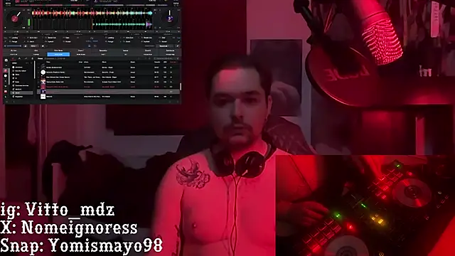 Snapshot of vittote chatting on February 17, 2025, 9:00 pm vittote online show from February 17, 2025, 9:00 pm