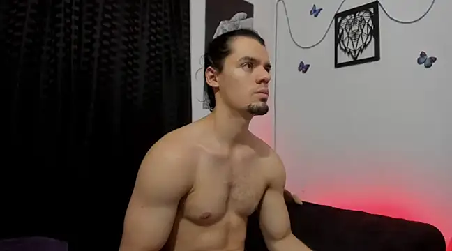 Snapshot of maxi_styles chatting on January 24, 2025, 3:11 am maxi styles online show from January 24, 2025, 3:11 am