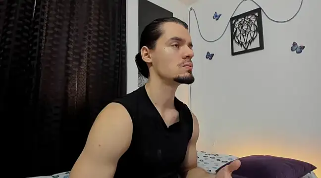 Snapshot of maxi_styles chatting on March 4, 2025, 9:54 pm maxi styles online show from March 4, 2025, 9:54 pm