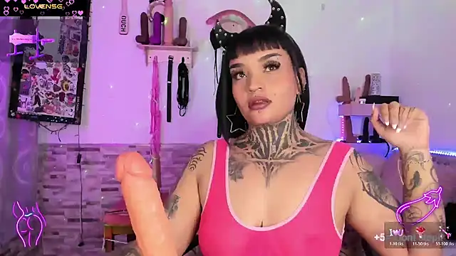 Snapshot of amyswallow7 chatting on March 12, 2026, 12:49 am amyswallow7 online show from March 12, 2026, 12:49 am