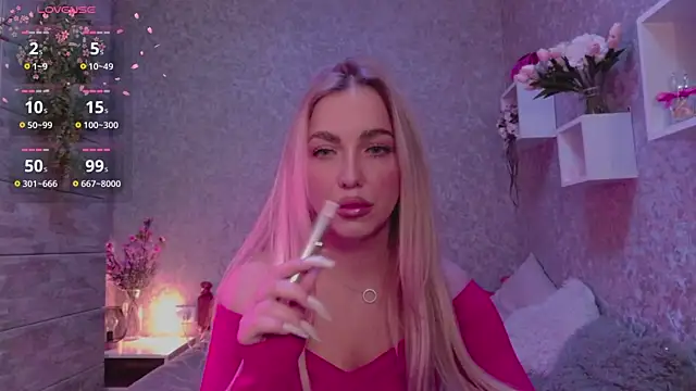 Mika Rayy online show from October 14, 2025, 6:52 pm