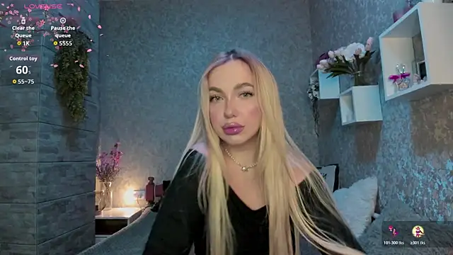 Mika Rayy online show from October 21, 2025, 8:19 pm