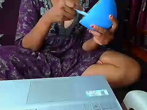 Bengaluru Kannada Sexy online show from February 11, 2025, 3:51 pm