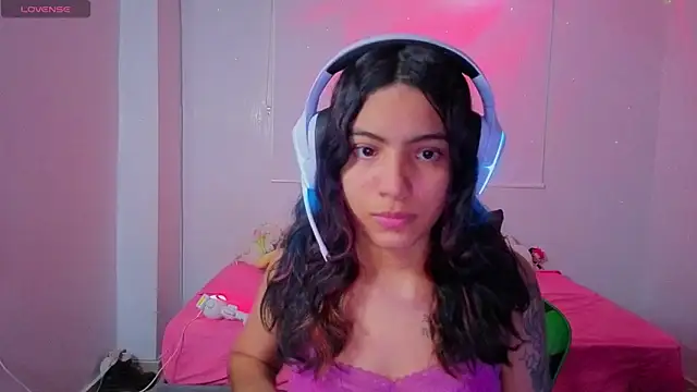 Snapshot of Lovelyamyy chatting on February 3, 2026, 11:10 pm Lovelyamyy online show from February 3, 2026, 11:10 pm