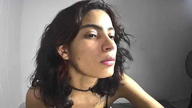 Lovelyamyy online show from March 16, 2025, 3:58 am