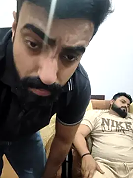 vaibhavchugh38 online show from March 8, 2026, 11:46 am