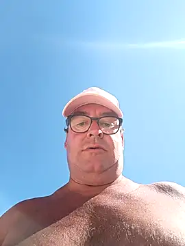 MountJohnXL online show from February 17, 2025, 2:38 pm