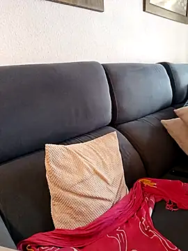 MountJohnXL online show from March 8, 2025, 4:39 pm