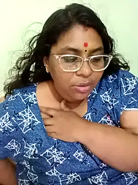 Snapshot of vennila-mallu77 chatting on February 8, 2025, 7:15 am vennila-mallu77 online show from February 8, 2025, 7:15 am