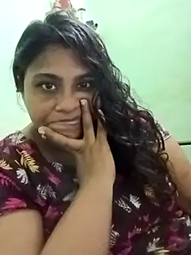 Snapshot of vennila-mallu77 chatting on March 12, 2025, 4:30 am vennila-mallu77 online show from March 12, 2025, 4:30 am