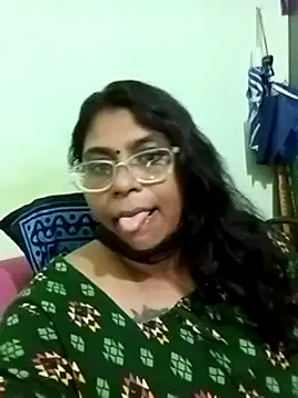 Snapshot of vennila-mallu77 chatting on February 21, 2025, 10:37 pm vennila-mallu77 online show from February 21, 2025, 10:37 pm
