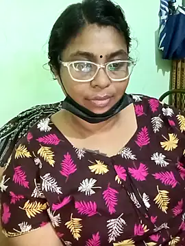 Snapshot of vennila-mallu77 chatting on February 13, 2025, 12:24 am vennila-mallu77 online show from February 13, 2025, 12:24 am