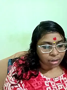 Snapshot of vennila-mallu77 chatting on February 15, 2025, 6:12 pm vennila-mallu77 online show from February 15, 2025, 6:12 pm