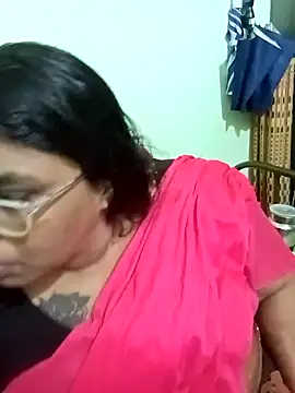 Snapshot of vennila-mallu77 chatting on February 12, 2025, 6:09 pm vennila-mallu77 online show from February 12, 2025, 6:09 pm