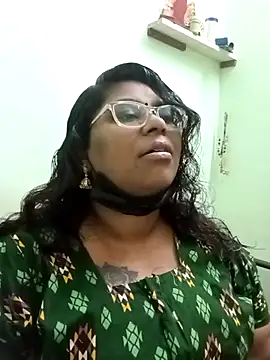Snapshot of vennila-mallu77 chatting on March 7, 2025, 6:11 pm vennila-mallu77 online show from March 7, 2025, 6:11 pm