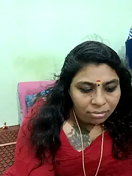 Snapshot of vennila-mallu77 chatting on February 21, 2025, 5:35 am vennila-mallu77 online show from February 21, 2025, 5:35 am