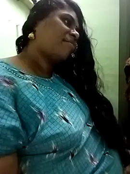 Snapshot of vennila-mallu77 chatting on March 1, 2025, 11:37 pm vennila-mallu77 online show from March 1, 2025, 11:37 pm